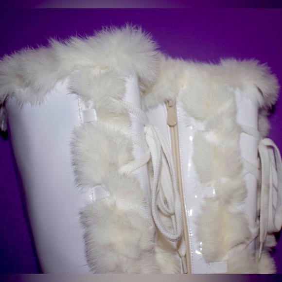 White Platform Boots - Picture 7 of 9